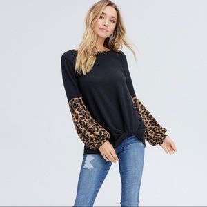 Leopard sleeve top
